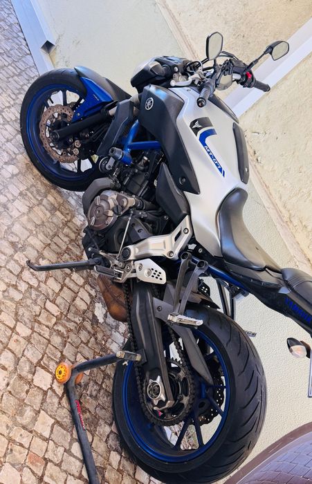 Mota Yamaha Mt07