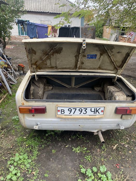 Продам ваз 21013