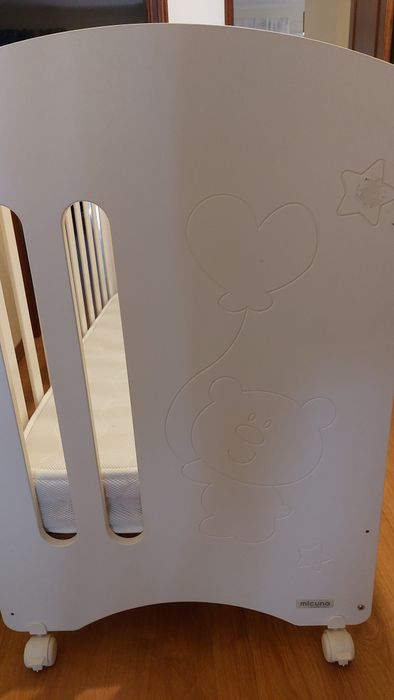 Berço Micuna branco+colchão Pikolin+roupa de cama
