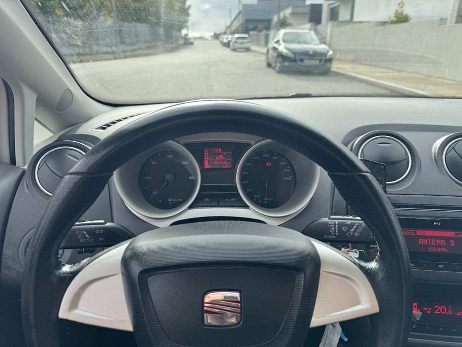 Seat Ibiza ST 1.2 TDI 2010 Full extras Garantia 18 meses