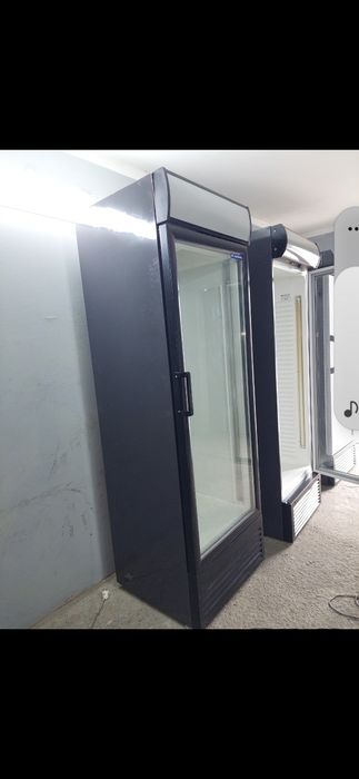 Холодильные шкафы витрины