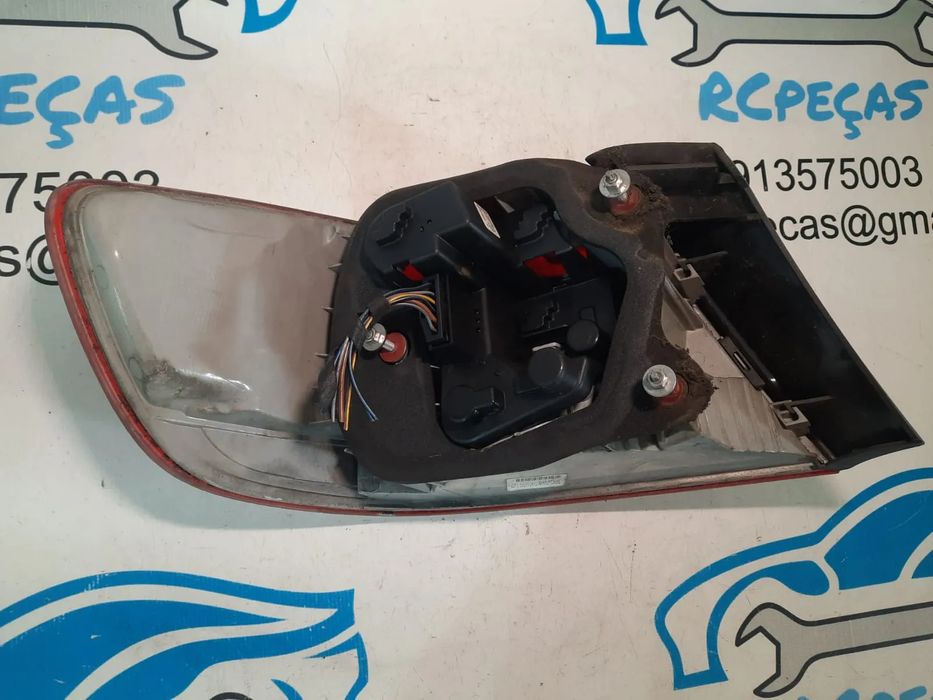 FAROLIM FAROLINS TRASEIRO TRÁS BMW SERIE 3 E92 COUPE 63217174404