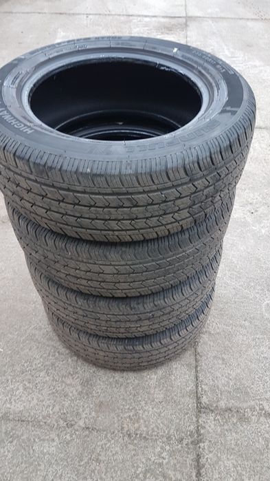 Opony letnie 235/60R17