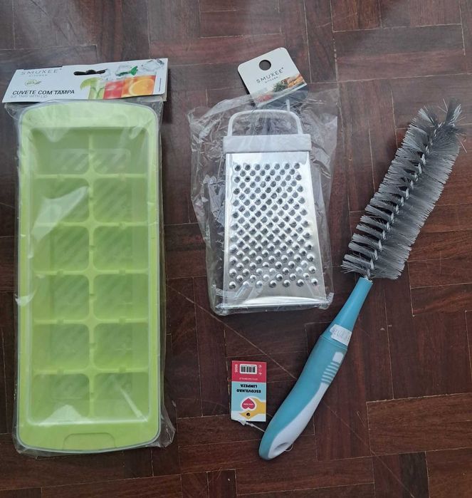 Various Kitchen Utensils447280465252208640