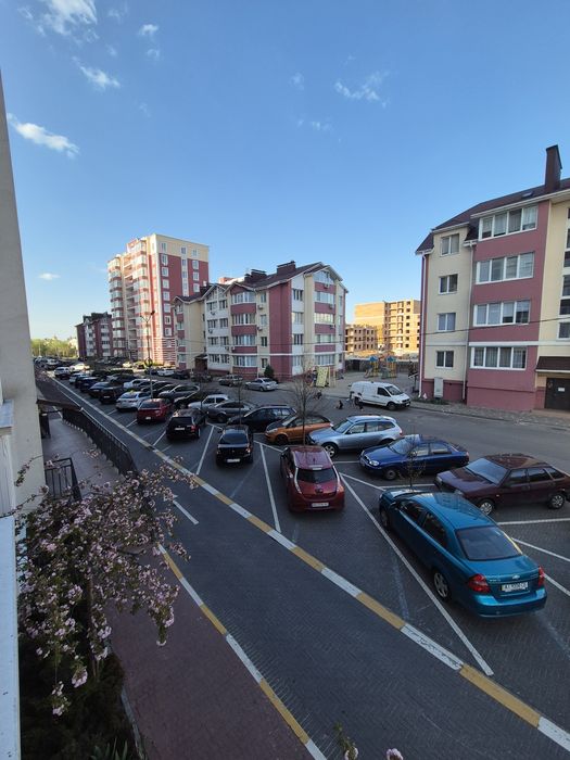 Велика 2х кімнатна ЖК Покровський