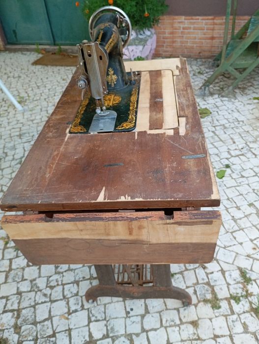 Máquina Costura Singer