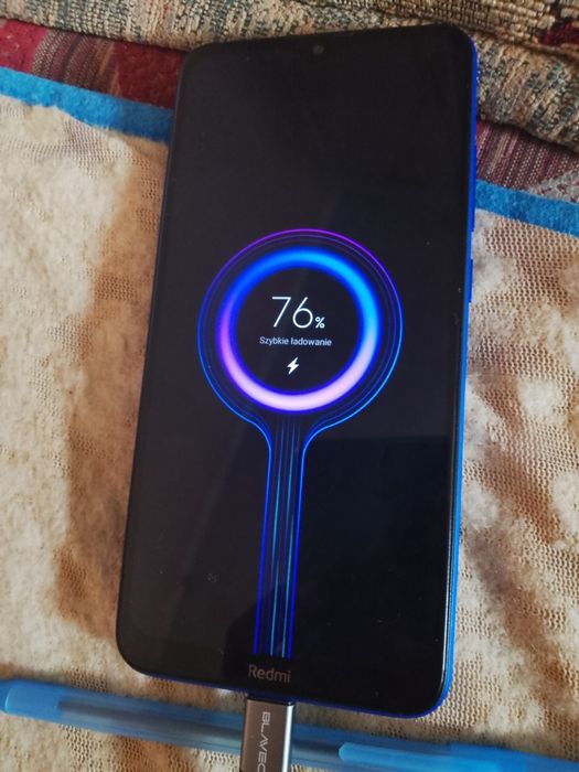 Smartfon Xiaomi 8A dual SIM + Nokia 150 dual SIM.