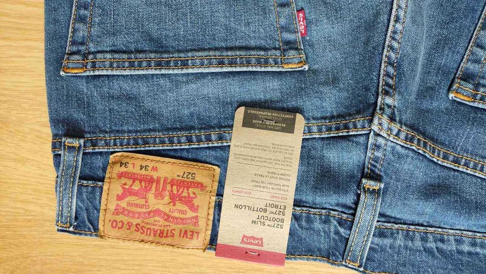 Продам джинси-Levis-527-bootcut -W34 L34. Орігінал . Нові.