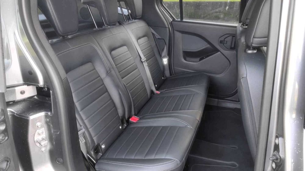 Mercedes Classe T 180d Progressive Caixa automatica 5 Lugares (TVDE)