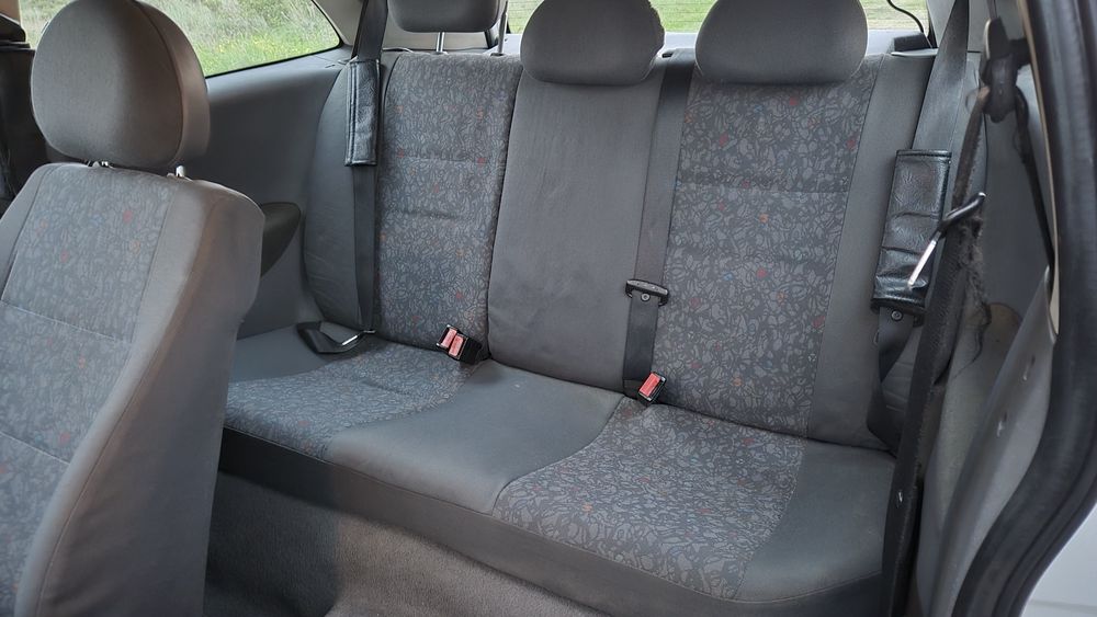 Opel corsa 1.7 dti 5 lugares