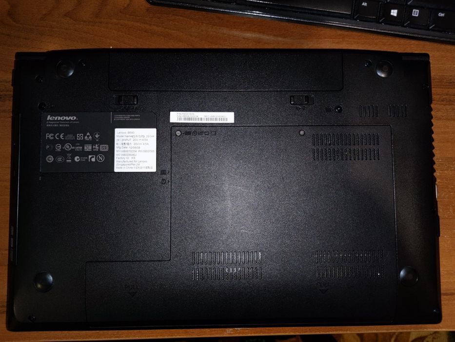 Lenovo IdeaPad B580/i5-3210M/8GB/GT 610M 1GB