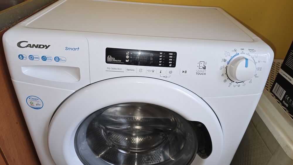 Pralka Candy Smart CS4 1062DE/1-S  Slim 6kg