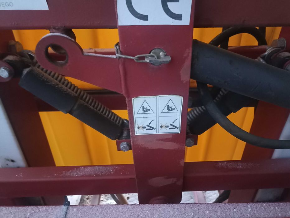 Sprzedam Opryskiwacz zawieszany