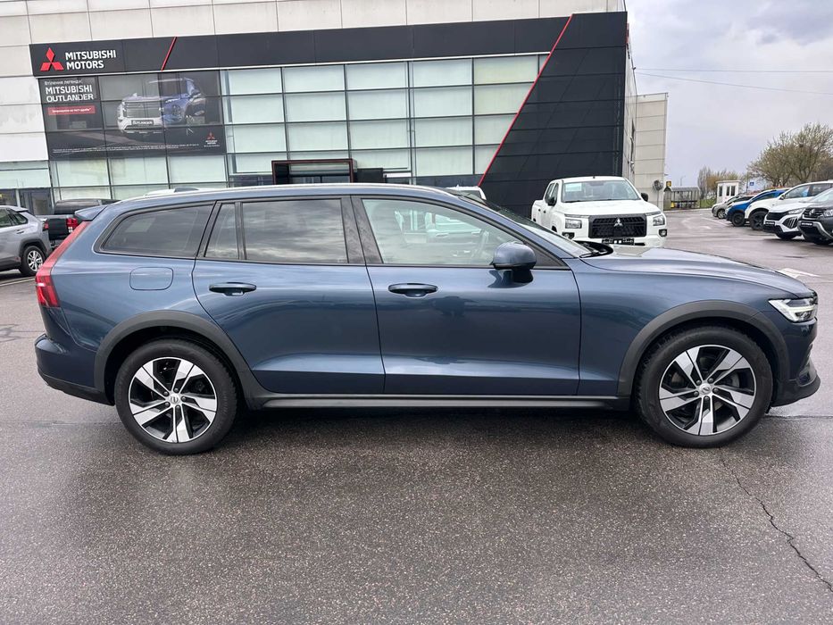 Volvo V60 Cross Country B4 diezel