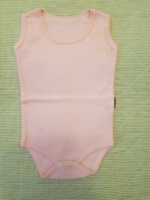 Body bez rękawów  roz.68