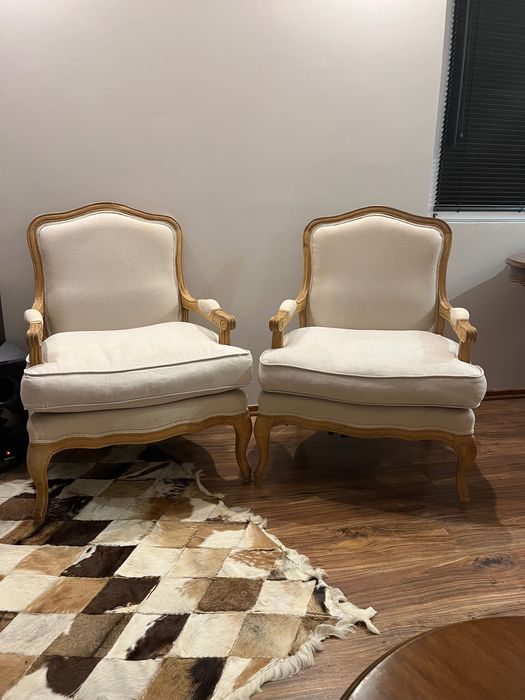 Fotele w stylu skandynawskim Loberon