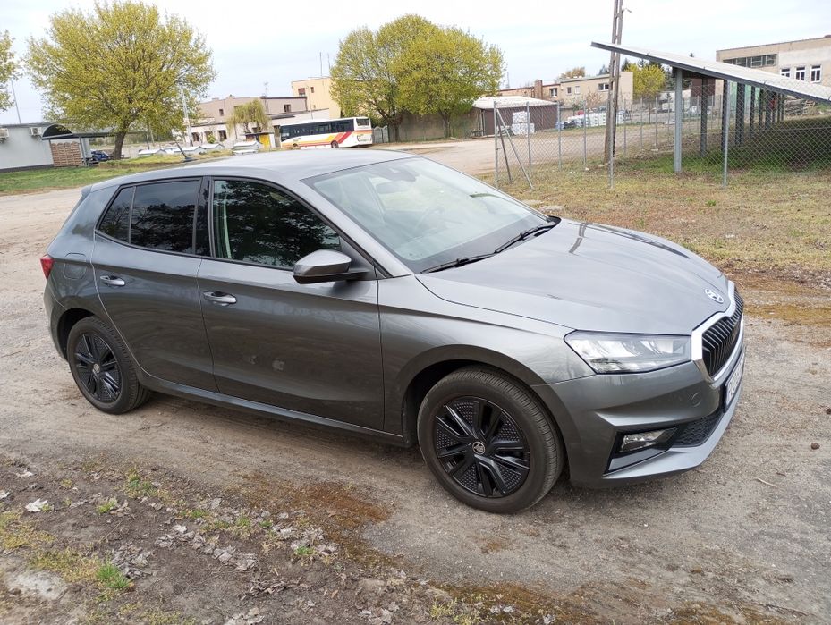 Skoda Fabia lV  1.0