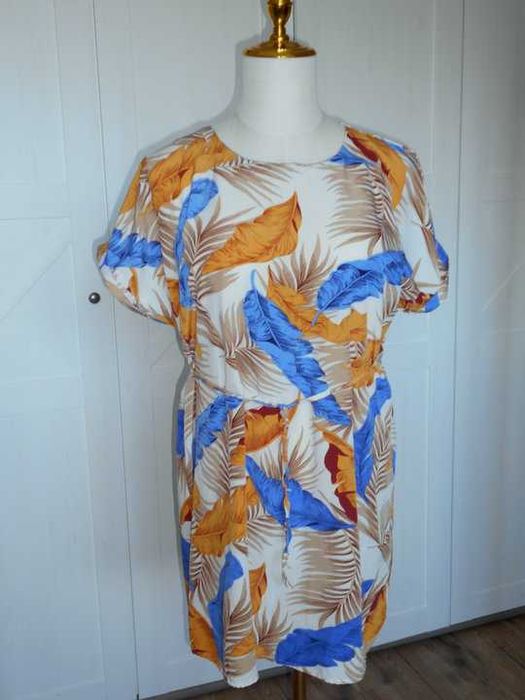 Sukienka  44 XXL #219