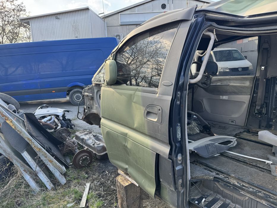 Розборка Mitsubishi Delica Space Gear 2.8 TDI 4M40 1994 рв