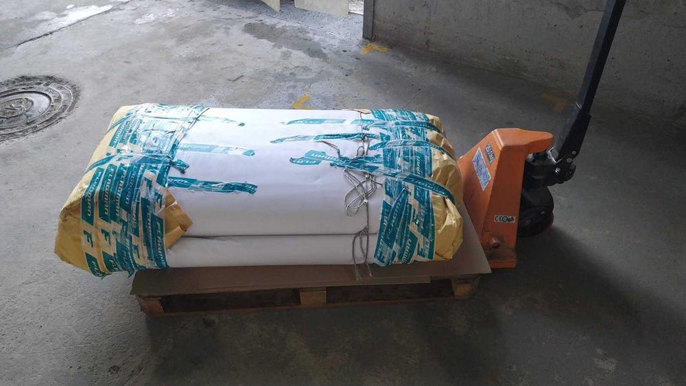 Продам тенты б/у