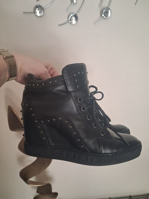 Sneakersy buty ćwieki Carinii 36 skóra j. Nowe