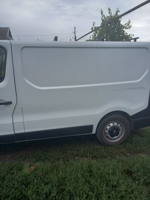 Renault traffic 2016.