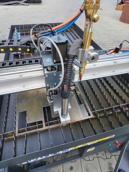 plazma ploter plazmowy cnc wypalarka wycinarka stoł cnc listwa zebata