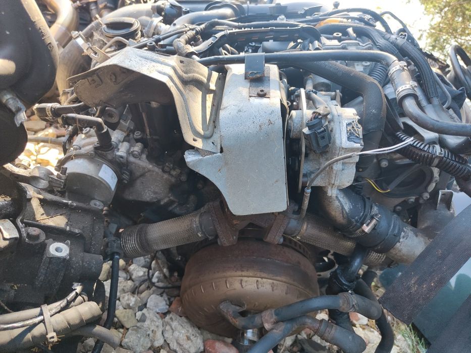 Silnik kompletny audi Q7 3.0tdi BUG uszkodzony