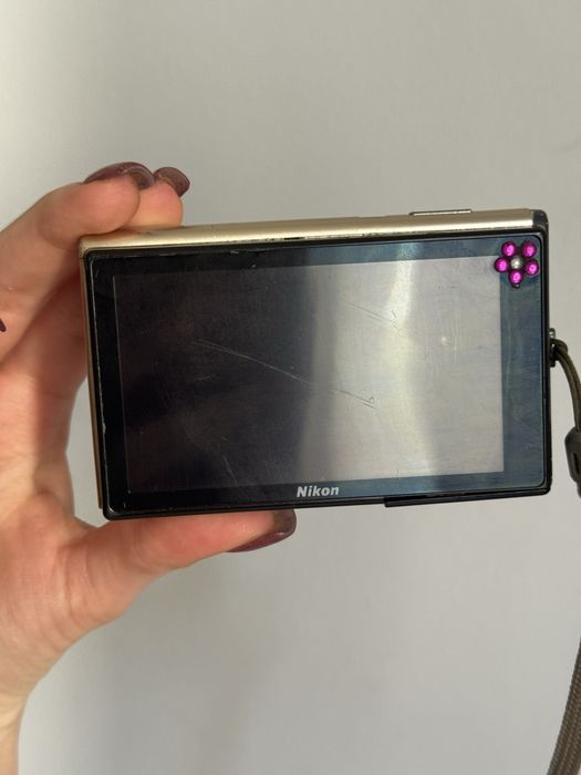 aparat  nicon coolpix złoty na części