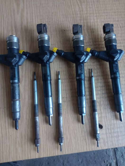 Продам форсунки денсо
