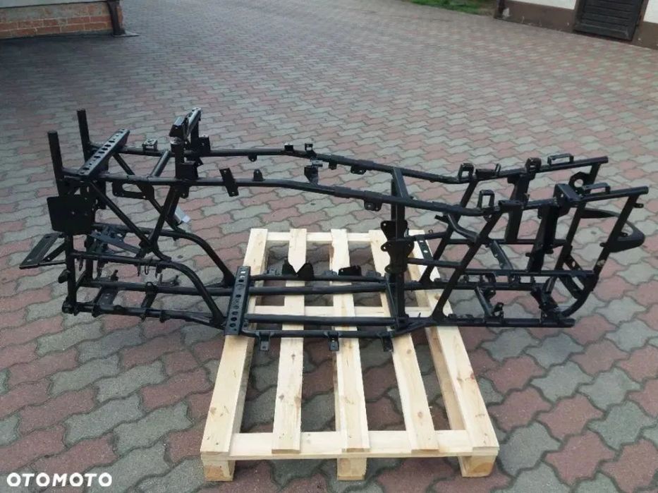 Rama CF MOTO 820  2019 rok