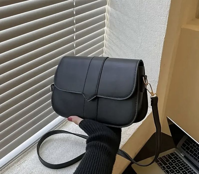 Жіноча елегантна сумочка