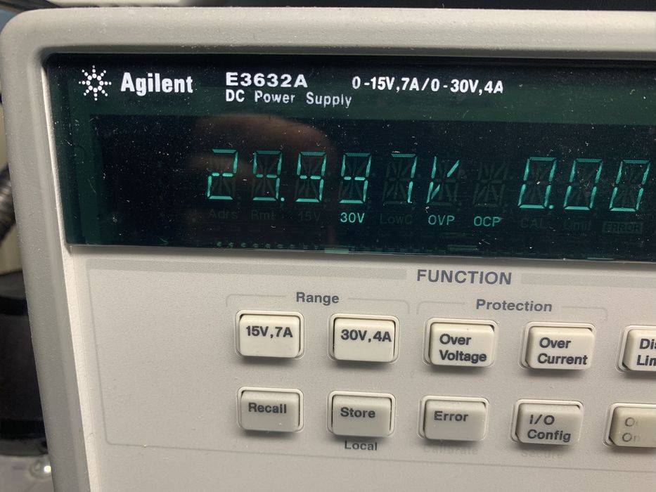 Блок питания Agilent E3632