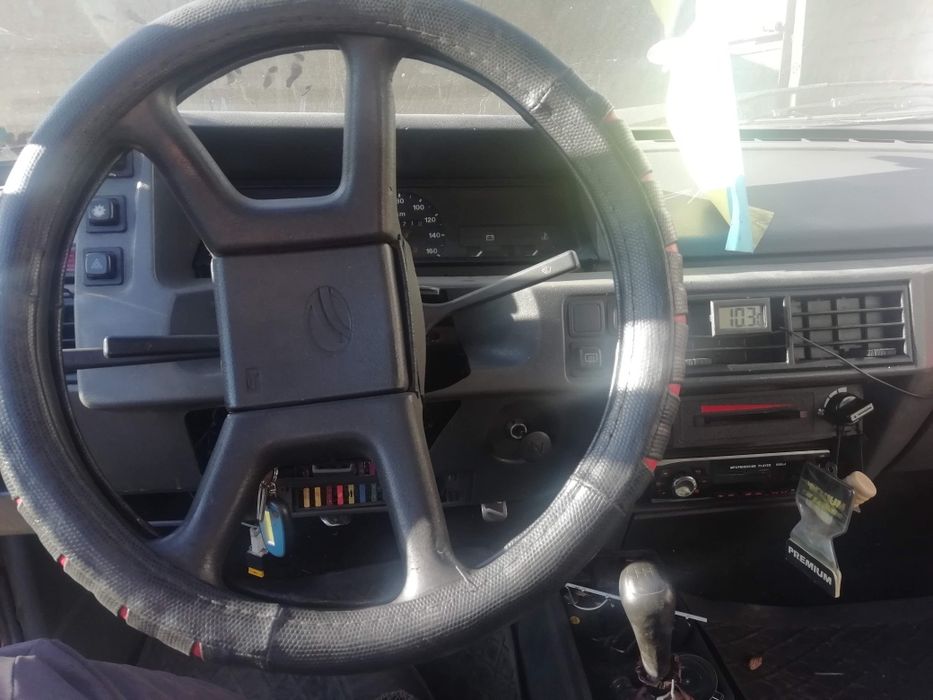 Продам Славуту 2004г