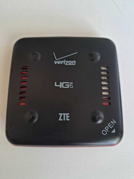 Wi-Fi Роутер ZTE Jetpack 890L, мобільний модем 3G 4G