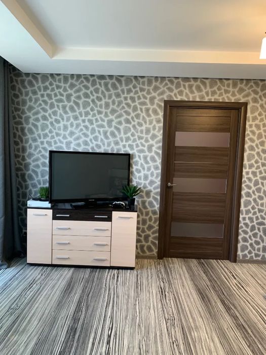 Продам 3-кіинатну каартиру на пр. Поля - View 5