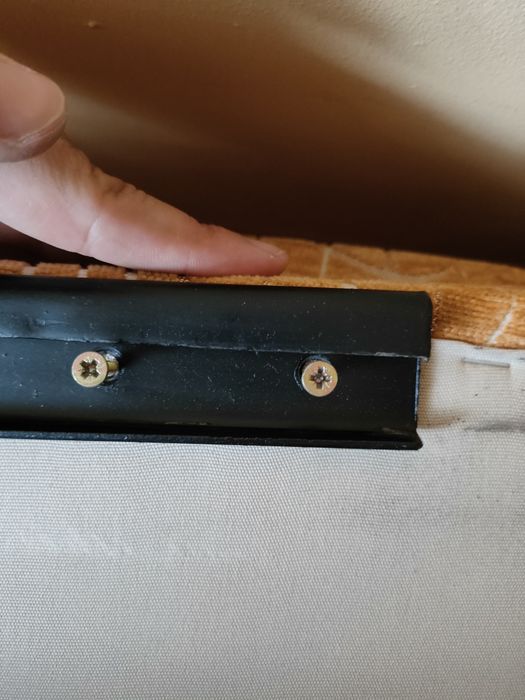 Mechanizm podnoszenia materaca, dużego tapczanu