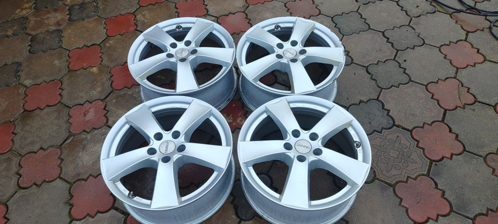 Продам диски R18 2019 року випуску , привезені з Німеччини.