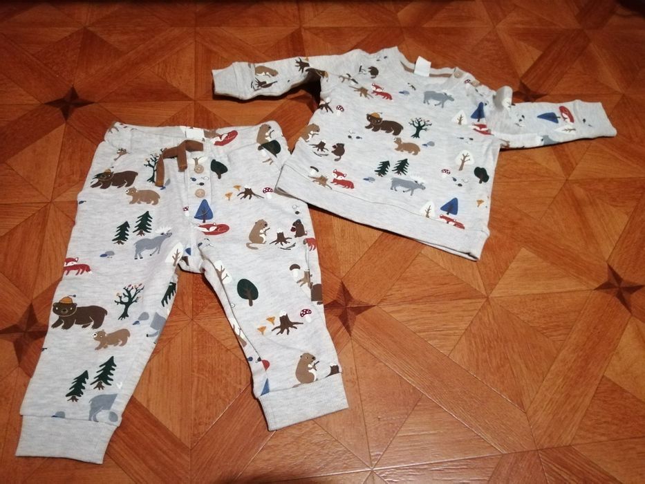 Новый детский спортивный костюм на 6 мес.