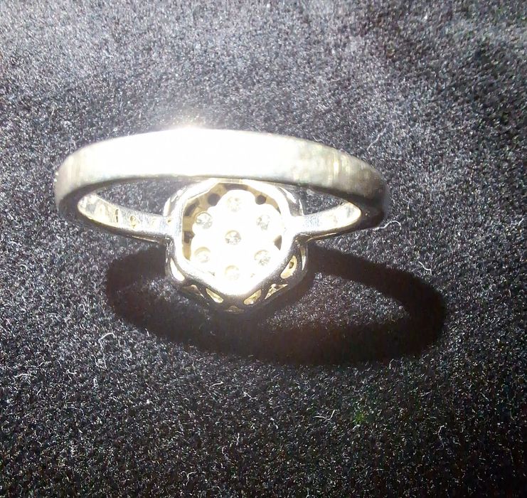 Вишукана срібна каблучка 16,2 р.