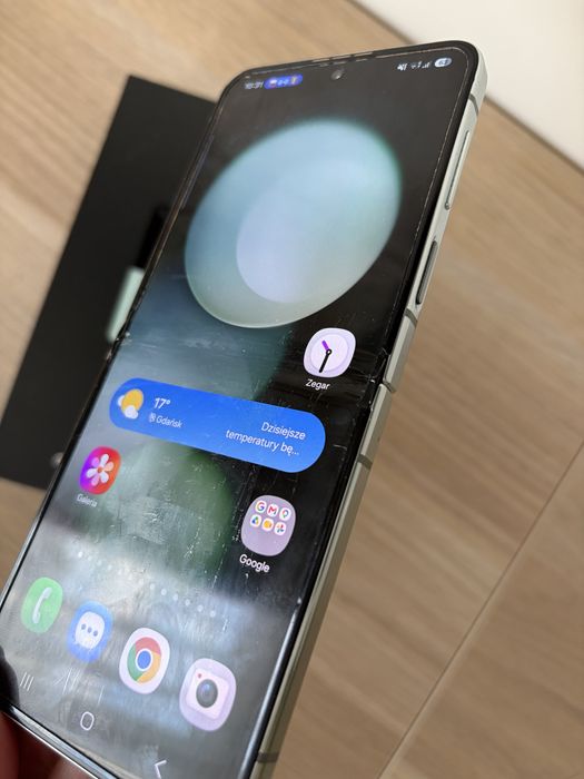 Samsung flip 5 sprawny 256