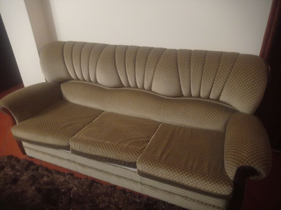 Sofá cama com pouco uso