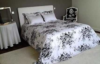 Excelentes tecidos para decorar o quarto, sala, etc.