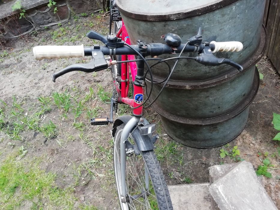 Rower z prostą ramą czerwony 26 cali