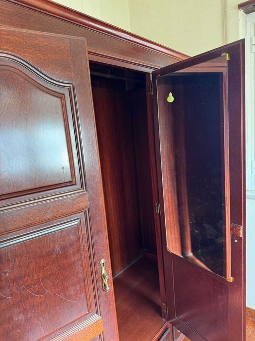 Armário de madeira, boa qualidade