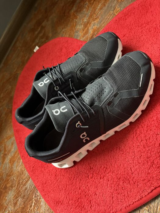 кроссовки On Running Cloud 5 в черном цвете