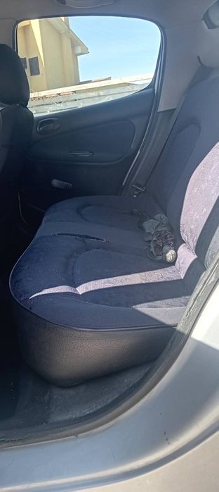 Peugeot 206 1.1 (60cv)  pratico e fiavel...