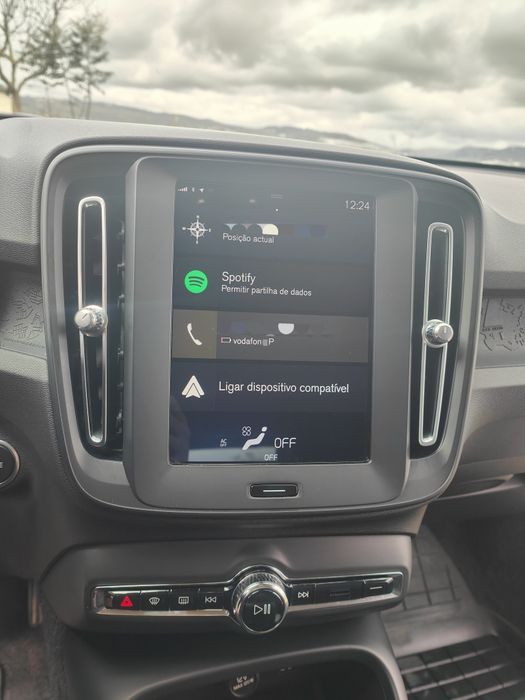 Volvo XC40 T3 Tech Edition Impecável