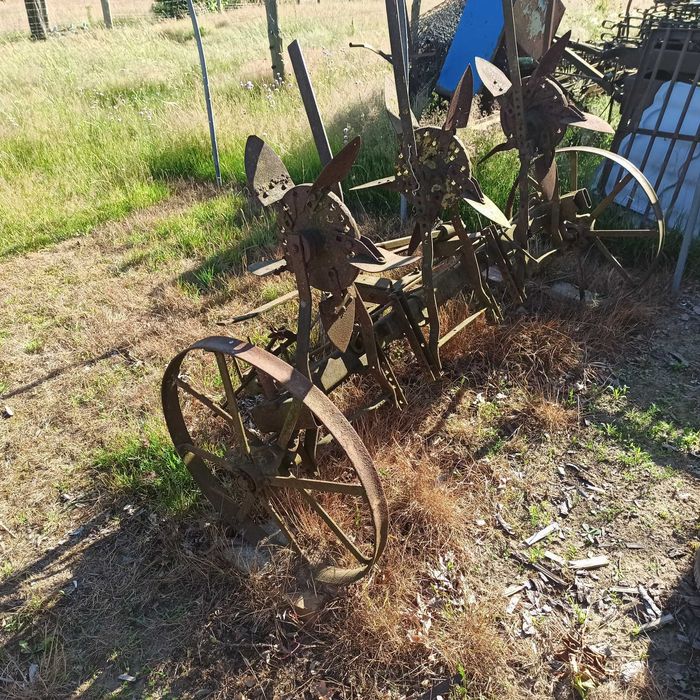 Dołownik konny 3 rzędowy siewnik