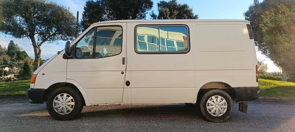 Ford Transit 2.5TD 3 lugares